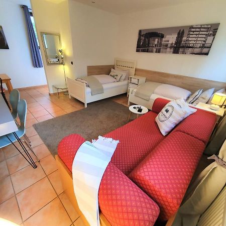 Garden House & East Park-Apartments Grossdorf  Bagian luar foto