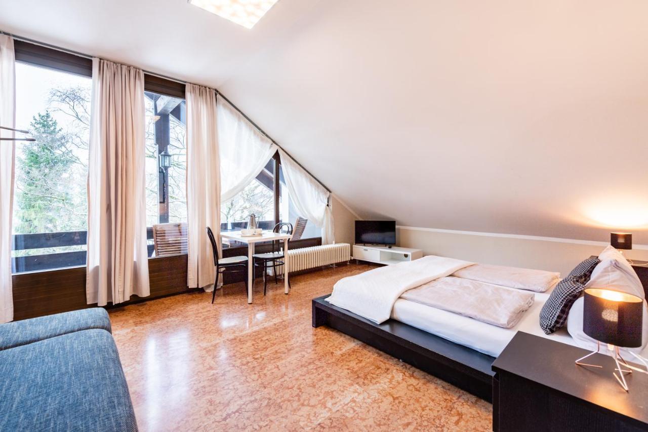 Garden House & East Park-Apartments Grossdorf  Bagian luar foto