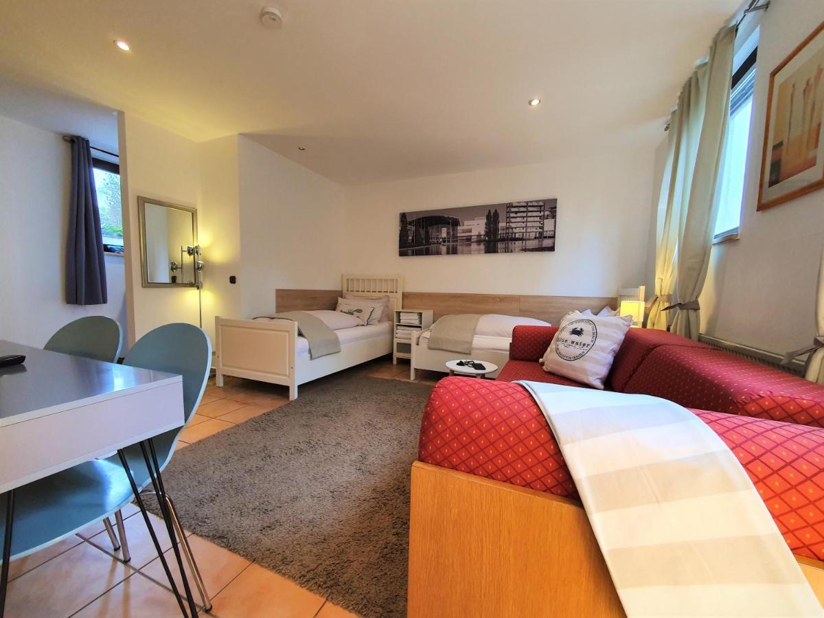 Garden House & East Park-Apartments Grossdorf  Bagian luar foto